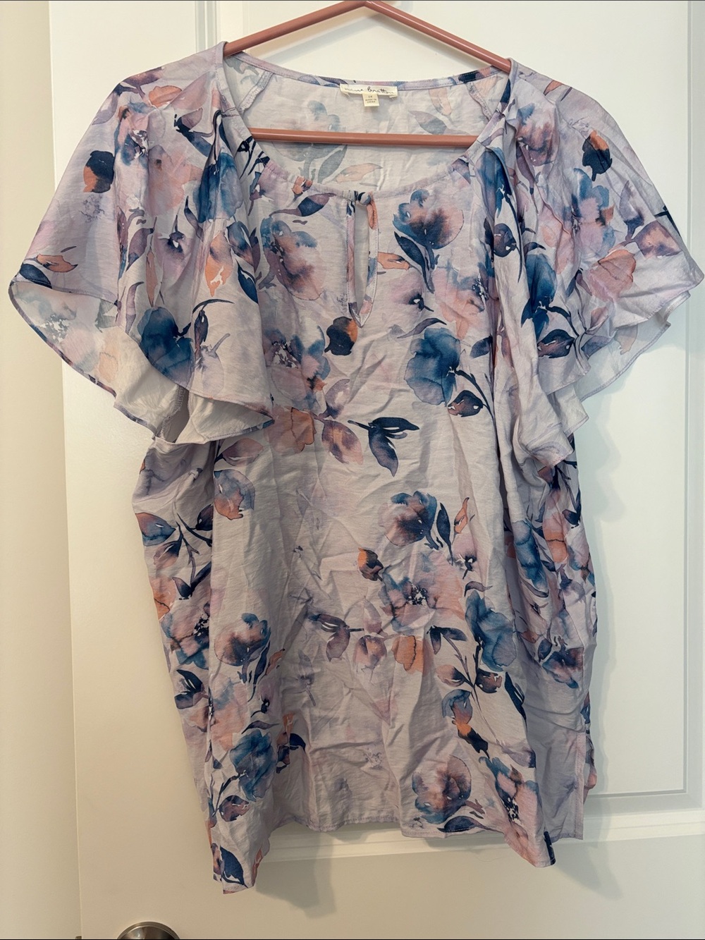 nine britton Lavender Floral Flutter-Sleeve Blouse